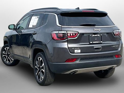 Used 2023 Jeep Compass Limited AWD/4WD image 10