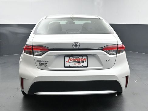 Used 2022 Toyota Corolla LE FWD image 7