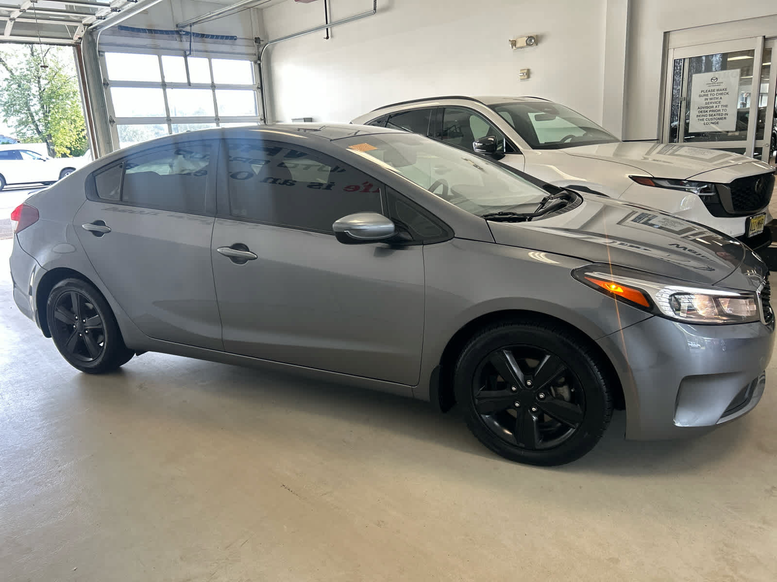Used 2018 Kia Forte S FWD image 6