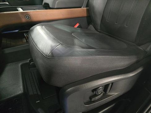 Certified 2023 Land Rover Defender 110 X image 28