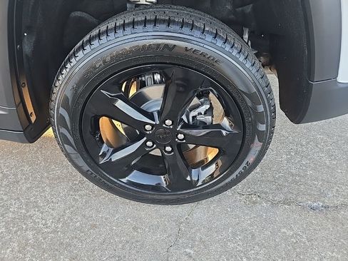 New 2026 Jeep Grand Cherokee Limited AWD/4WD image 24
