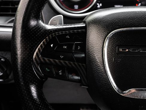 Used 2015 Dodge Challenger R/T Scat Pack w/ Scat Pack Appearance Package image 24