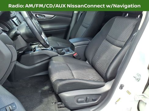 Used 2019 Nissan Rogue SV w/ Premium Package AWD/4WD image 15