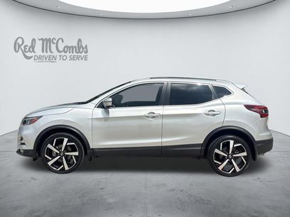 Used 2021 Nissan Rogue Sport SL w/ Premium Package