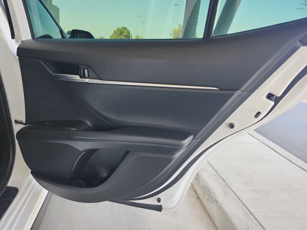 Used 2024 Toyota Camry SE w/ Blackout Package (TMS) FWD image 13