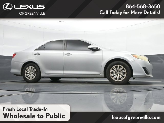 Used 2014 Toyota Camry FWD image 15