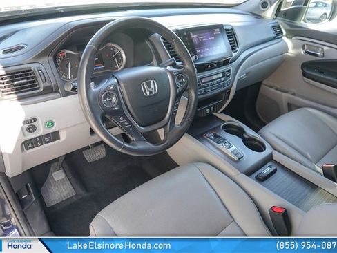 Certified 2022 Honda Ridgeline RTL image 17