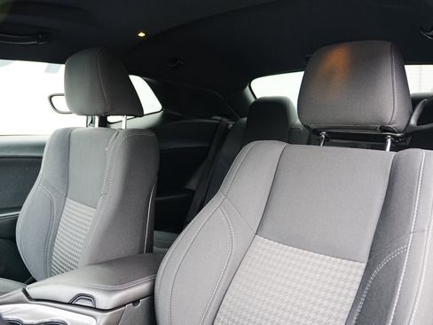 Used 2019 Dodge Challenger SXT w/ Blacktop Package image 10