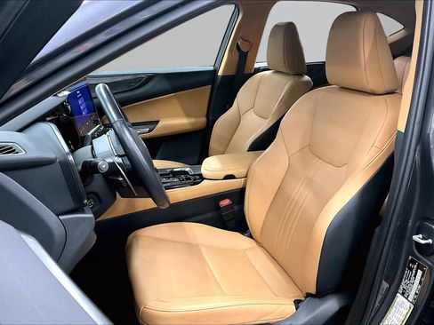 Used 2026 Lexus NX 350h AWD w/ Accessory Package (2T) image 7