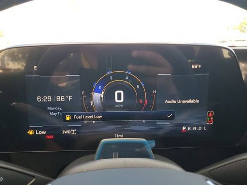 New 2026 Chevrolet Traverse Z71 w/ Enhanced Driving Package AWD/4WD image 25