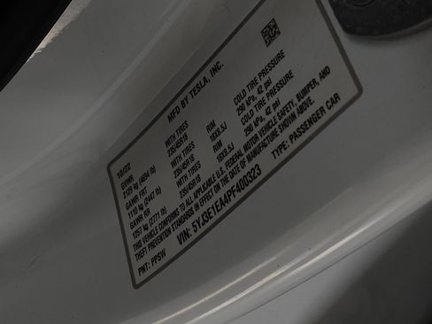 Used 2023 Tesla Model 3 Standard Range image 33