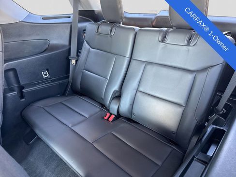 Used 2023 Ford Explorer XLT w/ Equipment Group 202A AWD/4WD image 22