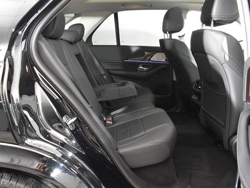 Certified 2026 Mercedes-Benz GLE 450 GLE 450 image 24