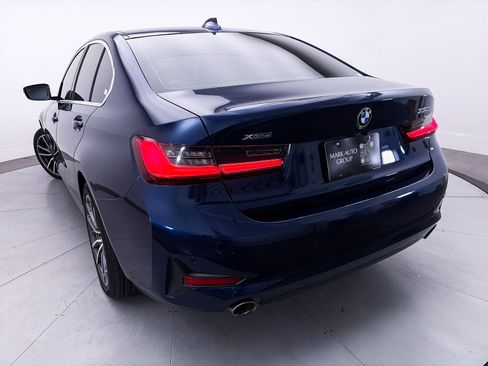 Used 2020 BMW 330i xDrive Sedan w/ Convenience Package AWD/4WD image 5