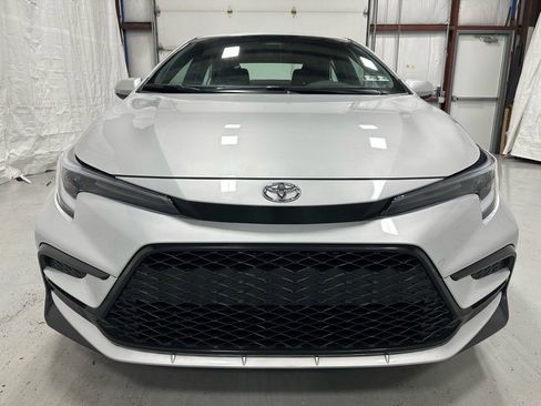 Used 2025 Toyota Corolla SE image 2