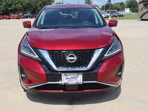 Used 2024 Nissan Murano SL image 3