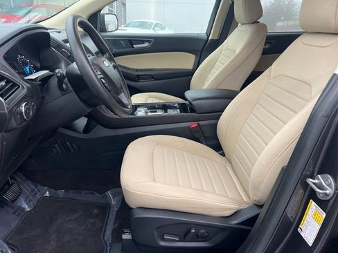 Used 2020 Ford Edge SE image 20
