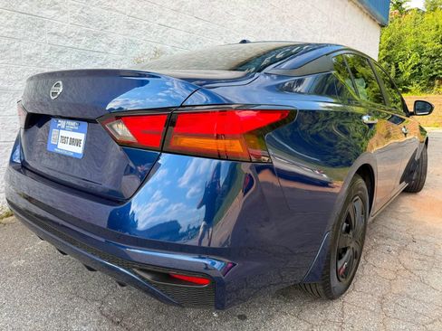 Used 2019 Nissan Altima 2.5 S FWD image 4