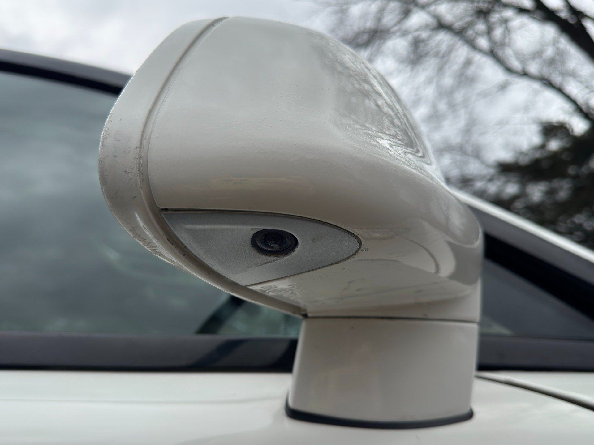 Used 2016 Rolls-Royce Wraith RWD image 14