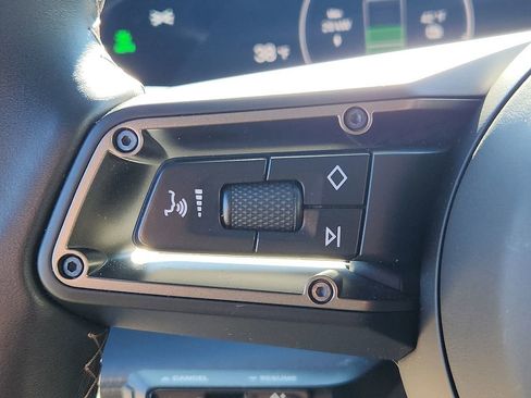 Certified 2025 Porsche Taycan Turbo image 19