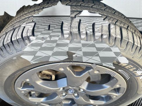 Used 2021 Subaru Crosstrek 2.5i Sport w/ Moonroof Package image 10