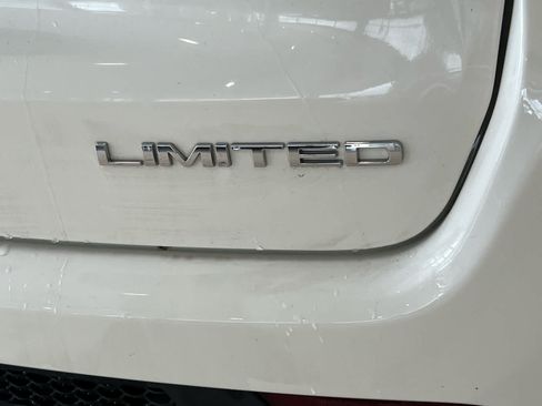 Used 2020 Jeep Compass Limited AWD/4WD image 9