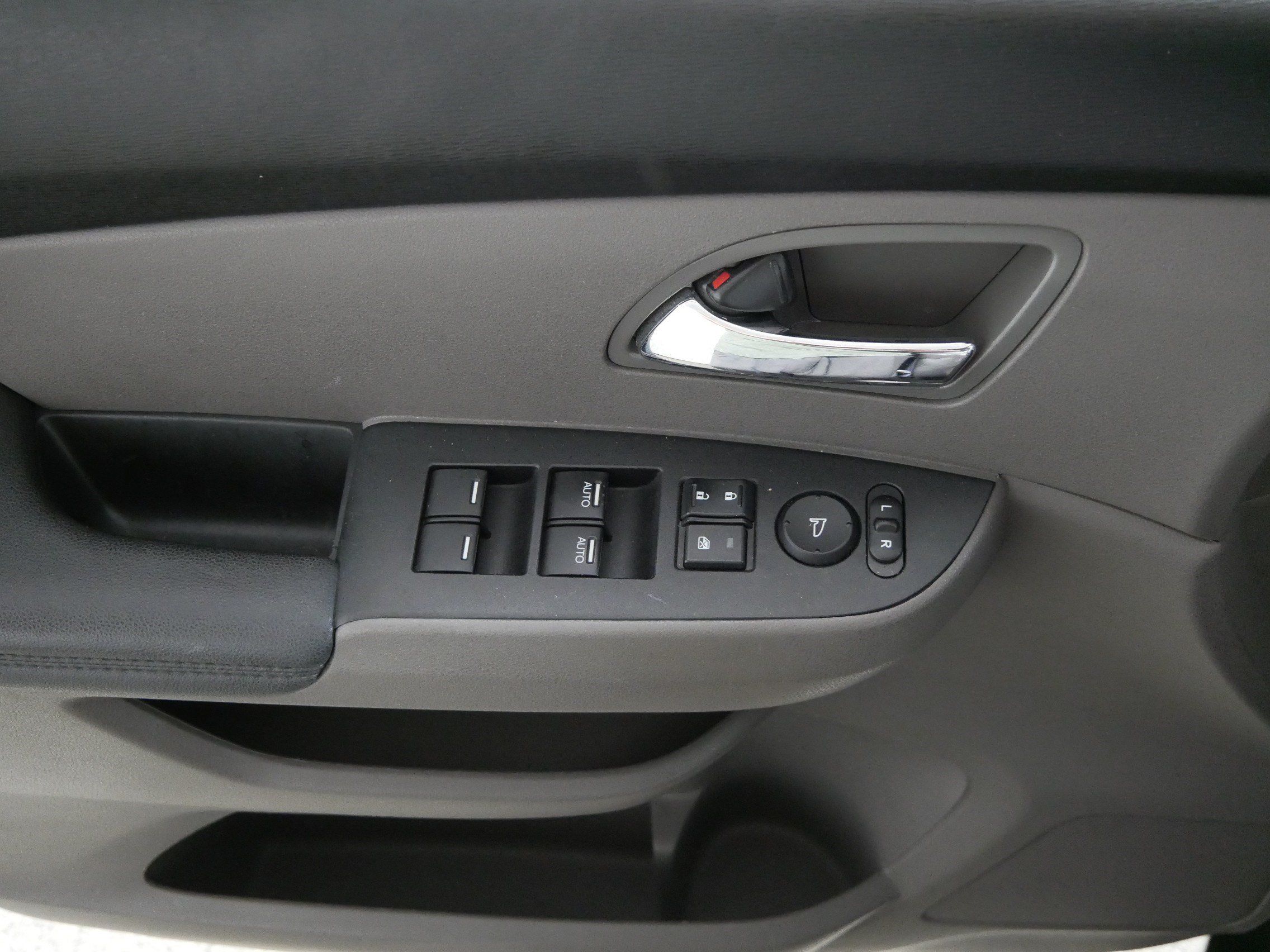Used 2015 Honda Odyssey EX-L image 19