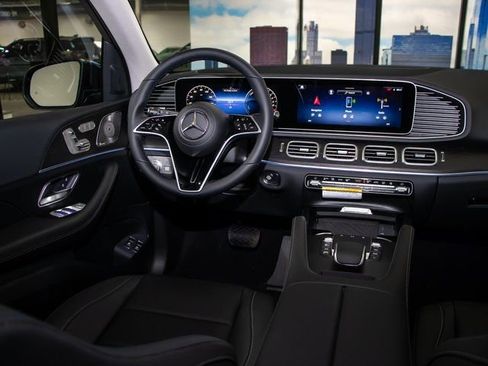 Used 2026 Mercedes-Benz GLE 450e 4MATIC image 16