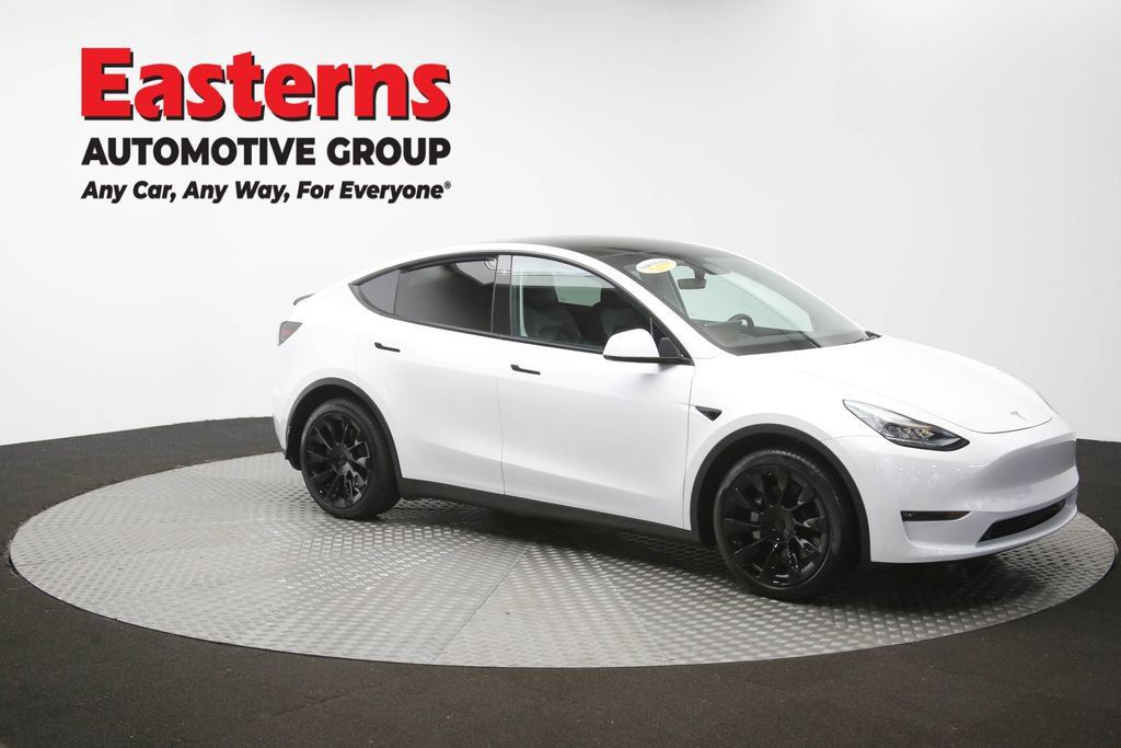 Used 2021 Tesla Model Y Long Range AWD/4WD image 46