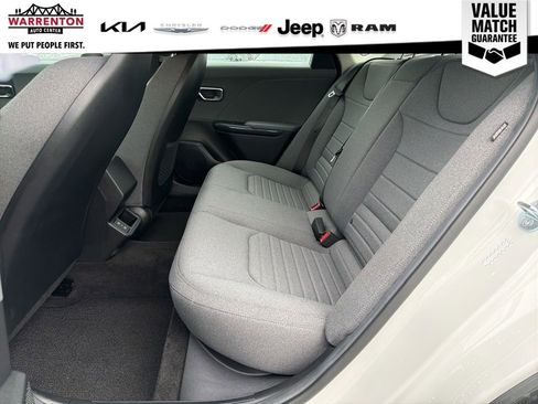 Used 2025 Kia K4 EX FWD image 12