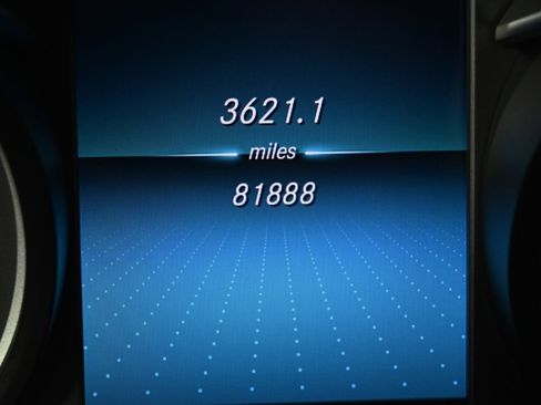 Used 2020 Mercedes-Benz C 300 4MATIC Sedan image 25