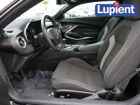 Certified 2020 Chevrolet Camaro SS image 13