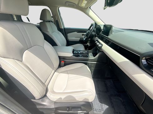 Certified 2024 Honda Pilot EX-L image 31