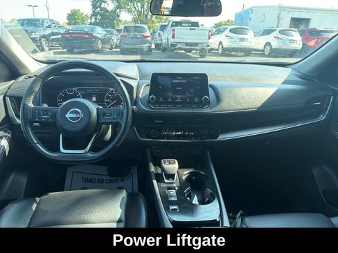Used 2024 Nissan Rogue SV w/ SV Premium Package FWD image 15