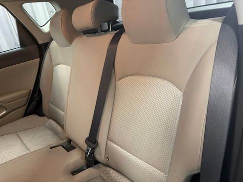 Used 2023 Kia Soul LX FWD image 9
