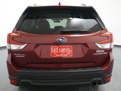 Used 2020 Subaru Forester Limited w/ Popular Package #3 AWD/4WD image 8