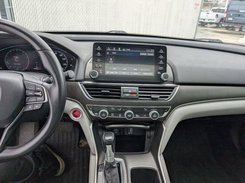 Used 2018 Honda Accord EX-L image 4