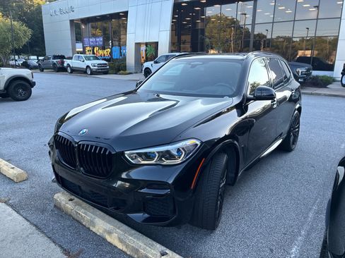 Used 2023 BMW X5 xDrive40i w/ Executive Package AWD/4WD image 2