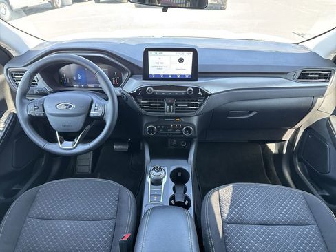 Used 2024 Ford Escape Active FWD image 3