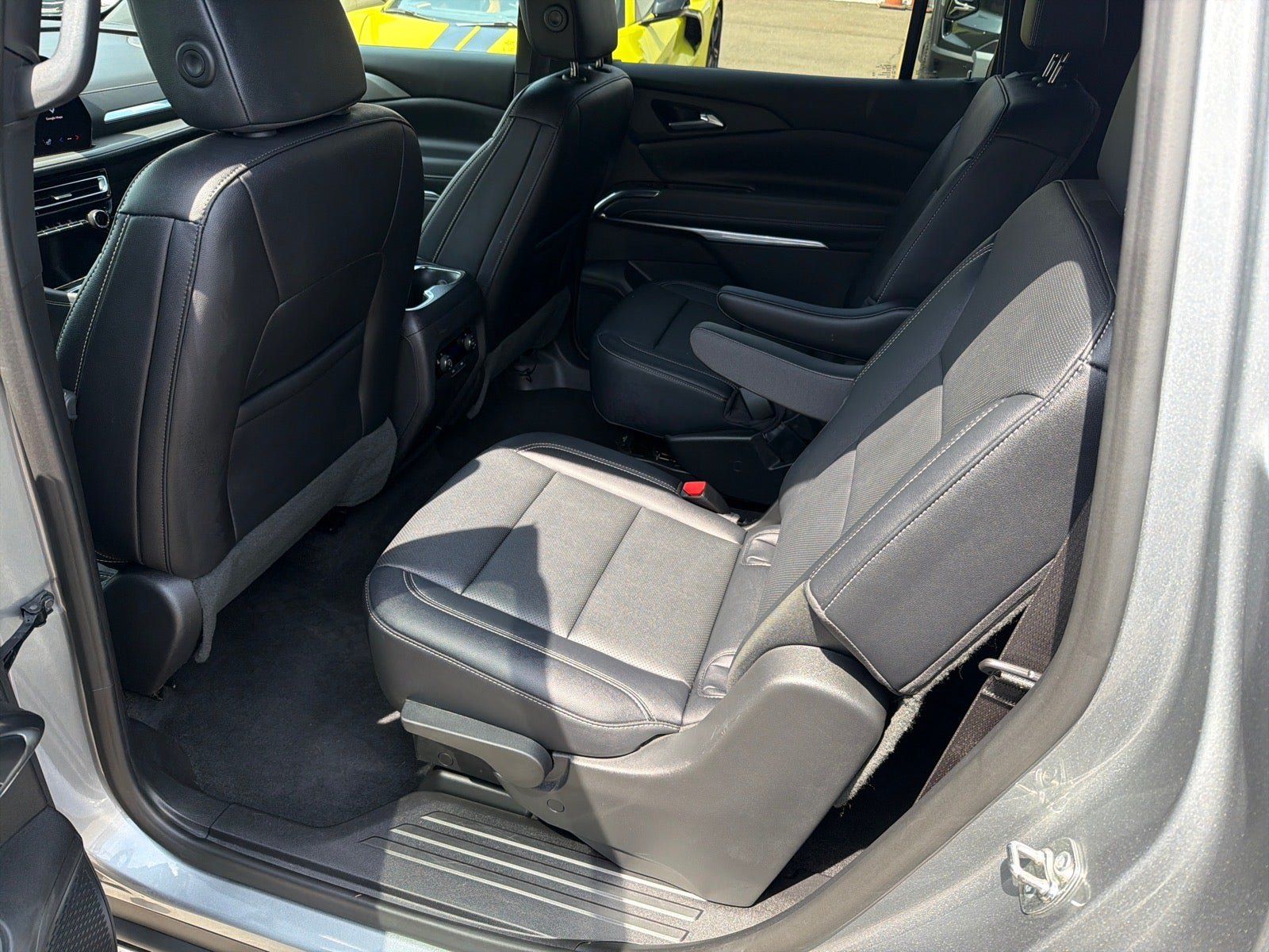 Used 2026 Chevrolet Traverse LT AWD/4WD image 15