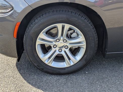 Used 2023 Dodge Charger SXT image 10