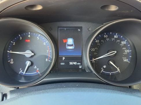 Used 2021 Toyota C-HR LE FWD image 22