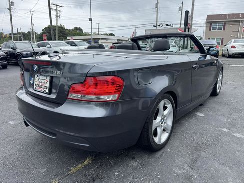 Used 2008 BMW 135i Convertible RWD image 5