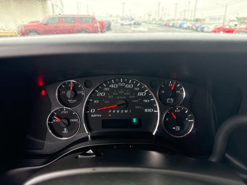 Certified 2023 Chevrolet Express 3500 LS RWD image 17