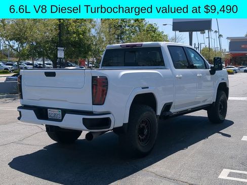 Used 2024 GMC Sierra 2500 AT4 w/ AT4 Premium Plus Package AWD/4WD image 9