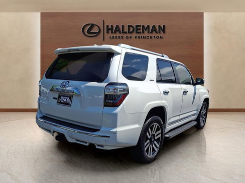 Used 2019 Toyota 4Runner Limited AWD/4WD image 6
