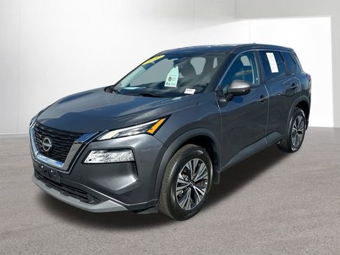 Certified 2022 Nissan Rogue SV image 1