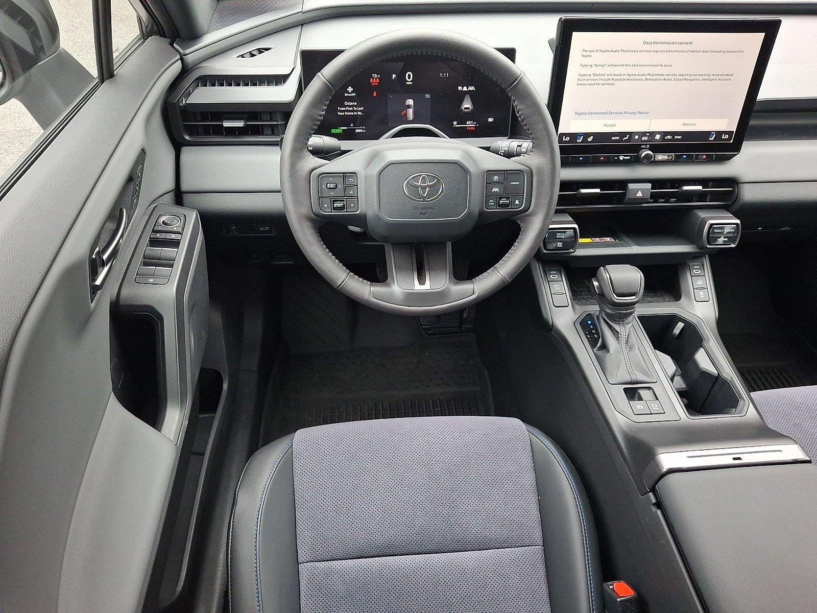 Used 2026 Toyota RAV4 XSE w/ Weather Package AWD/4WD image 11