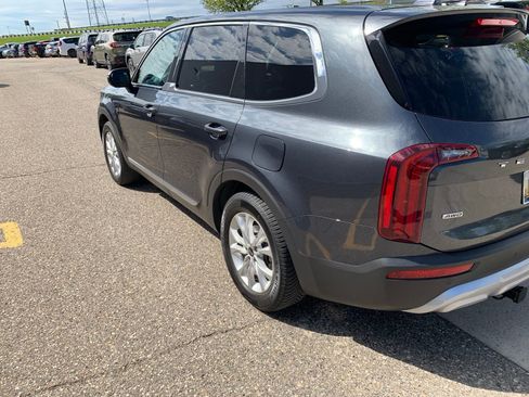 Used 2021 Kia Telluride LX AWD/4WD image 6