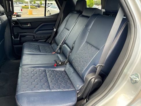 Used 2026 Toyota 4Runner Platinum AWD/4WD image 10